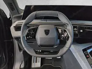 Peugeot 5008 Bild 8