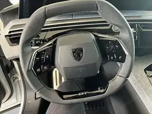 Peugeot 5008 Bild 9