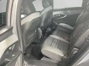 Peugeot 5008 Bild 7