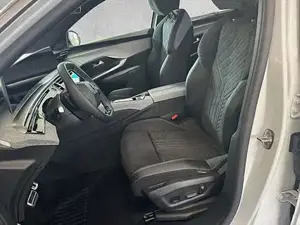 Peugeot 5008 Bild 6