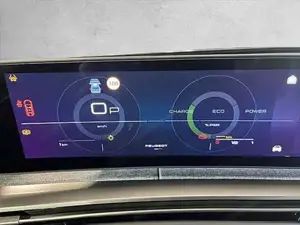Peugeot 5008 Bild 10