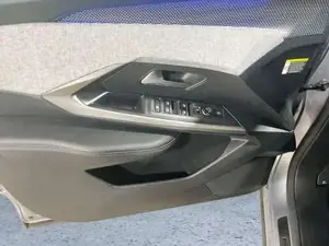 Peugeot 3008 Bild 12