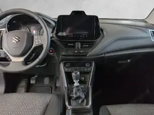 Suzuki S-Cross Bild 8