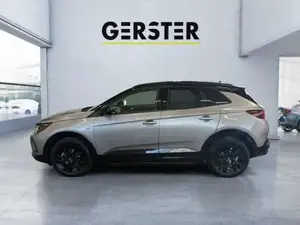 Opel Grandland Bild 3