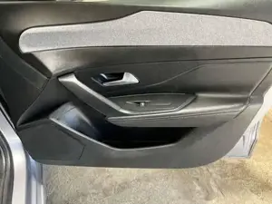 Peugeot 308 Bild 17