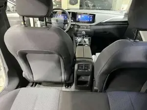 Opel Astra Bild 15