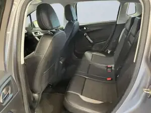 Peugeot 2008 Bild 7