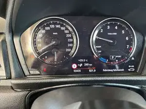 BMW 225 Bild 7