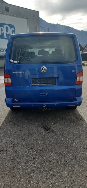 VW T5 Caravelle LR Bild 4