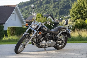 Yamaha XVS 650 Dragstar Bild 5
