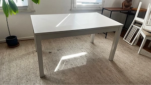 IKEA Esstisch ausziehbar + 6 Stühle weiß Bild 3