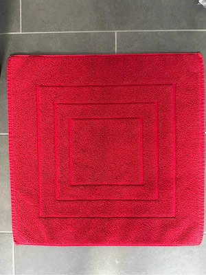 Neuwertige Vossen Badeteppiche zu verschenken Bild 3