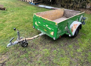 Anhänger für traktor oder alpe