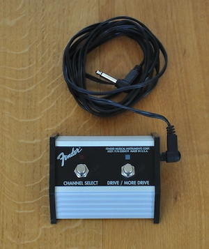 Fender Hot Rod Deluxe E-gitarren-Verstärker mit Zubehör Bild 7