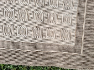 Teppich zu verschenken Bild 2