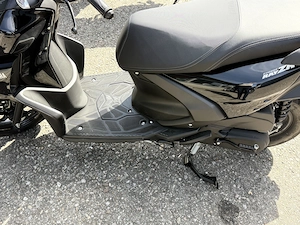 Verkaufe Yamaha Roller 125 Bild 2