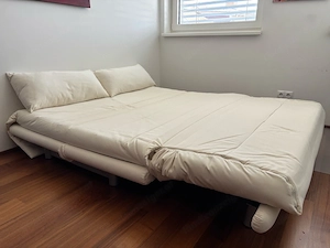 Sehr hochwertige ausziehbare 2er Couch  Multi Schlafsofa Ligne Rose Bild 3