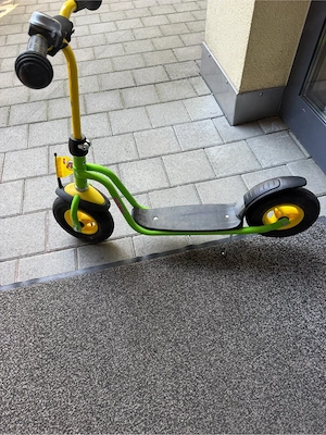 PUKY Kinderroller Tretroller mit Klingel in grün gelb für Kinder Bild 2