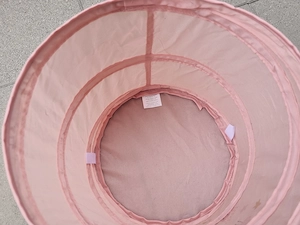Süßer rosa Korb zu verschenken Bild 2