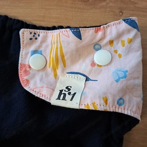 Limited Edition Shit happens Wollüberhose  Bild 3