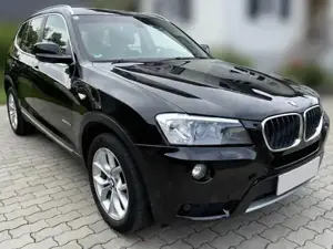 BMW X3 xDrive 20d, F25, Automatik, Vollleder mit Anhängerkupplung