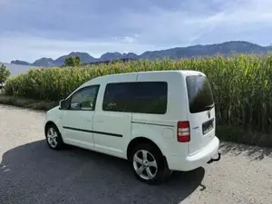 VW Caddy Bild 3