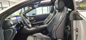 Mercedes-Benz E 220 Bild 16