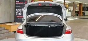 Mercedes-Benz E 220 Bild 8
