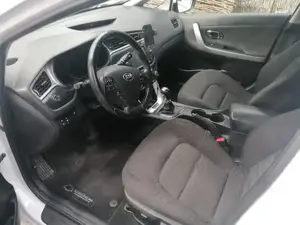 Kia Ceed Silber+ Bj. 2018 8 Fach ber.  Bild 7