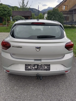Dacia  Sandero  mit AHK,  Benziner,  Top Zustand  Bild 2