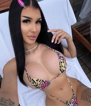 Raysa top 