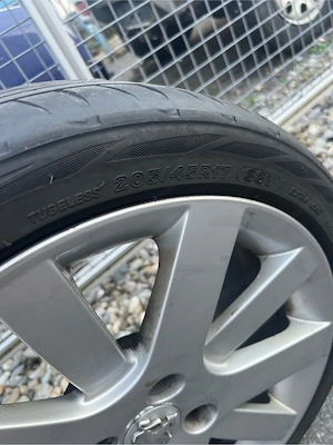 Original Peugeot 17 Zoll Alufelgen