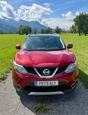 Nissan Qashqai Tekna 1.6 dCi 131 PS | BJ 05 2014 | Gepflegter Zustand | TÜV 05 2027 Bild 7