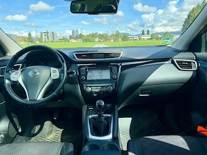 Nissan Qashqai Tekna 1.6 dCi 131 PS | BJ 05 2014 | Gepflegter Zustand | TÜV 05 2027 Bild 5