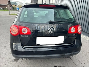 Passat Kombi Diesel (Rost-Paket) Bild 2