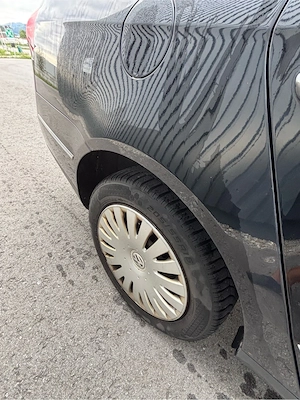 Passat Kombi Diesel (Rost-Paket) Bild 10