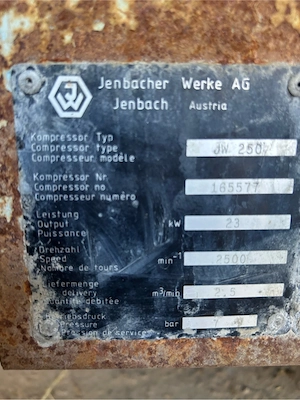 Jenbacher Bau Kompressor Bild 2