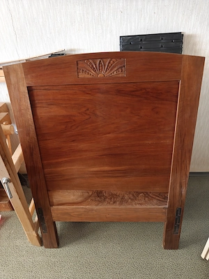 Antiker Jugendstil Kleiderschrank zweitürig, 2x Kopf- Fußteil Bett Bild 4