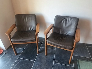 2 Vintage Sessel Leder Bild 2