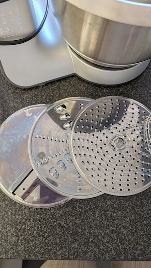 Bosch MUM 5 Küchenmaschine inkl. umfangreichem Zubehör   sehr guter Zustand Bild 6