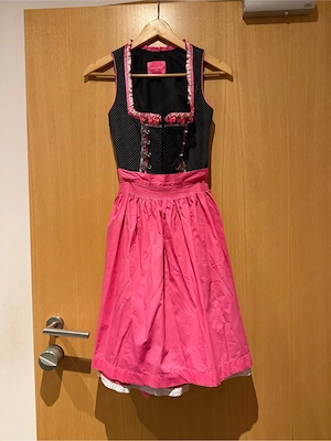 Krüger Dirndl, Gr. 34 Bild 2