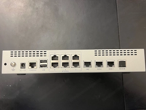 Fortigate 80C Bild 2