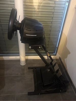Thrustmaster T300 RS GT Edition Lenkrad & Pedale + VEVOR Wheel Stand Bild 3