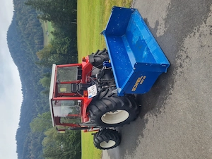 Lindner BF420SA Traktor  Bild 3