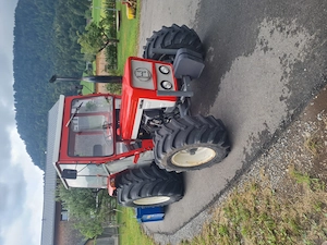 Lindner BF420SA Traktor 
