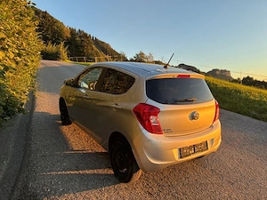 Opel Karl 1,0i Cosmo, Erstbesitz mit nur 36.000 km  Baujahr 2015 Bild 4