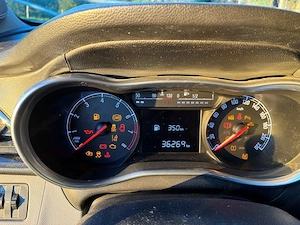Opel Karl 1,0i Cosmo, Erstbesitz mit nur 36.000 km  Baujahr 2015 Bild 10