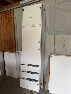 Pax Ikea Kasten weiss mit Spiegeltüren  Bild 3