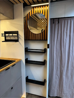 Camper - VW Crafter Bild 7