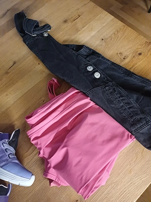 kinder kleidung zu verschenken  Bild 3
